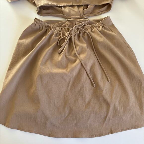 En Saison Tan Brown Beverly Shirtdress Mini Short Sleeve Cutout Dress Medium NWT - Picture 12 of 12